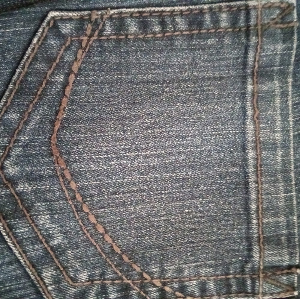 Code Bleu Jeans - Picture 2 of 7